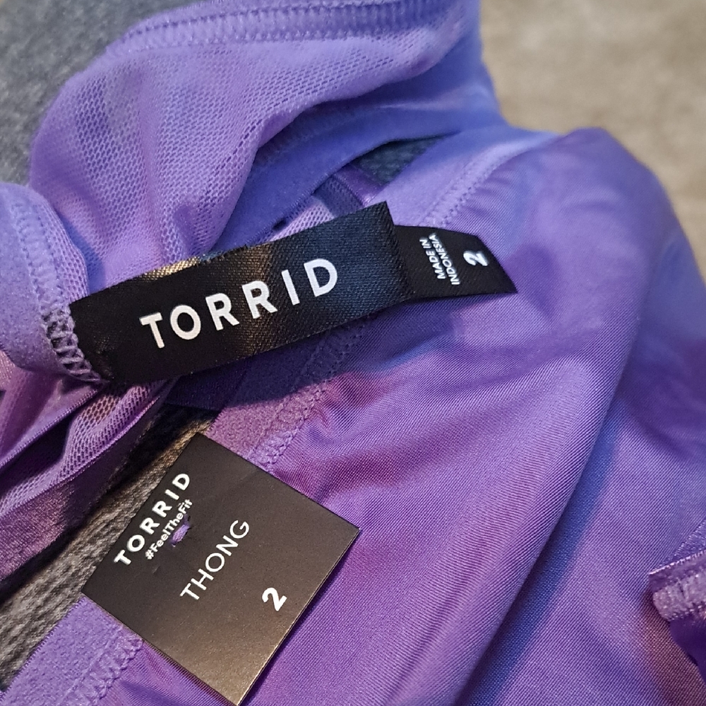 #119 Torrid 2 Strappy Open Gusset Mid Rise Thong - Picture 4 of 4